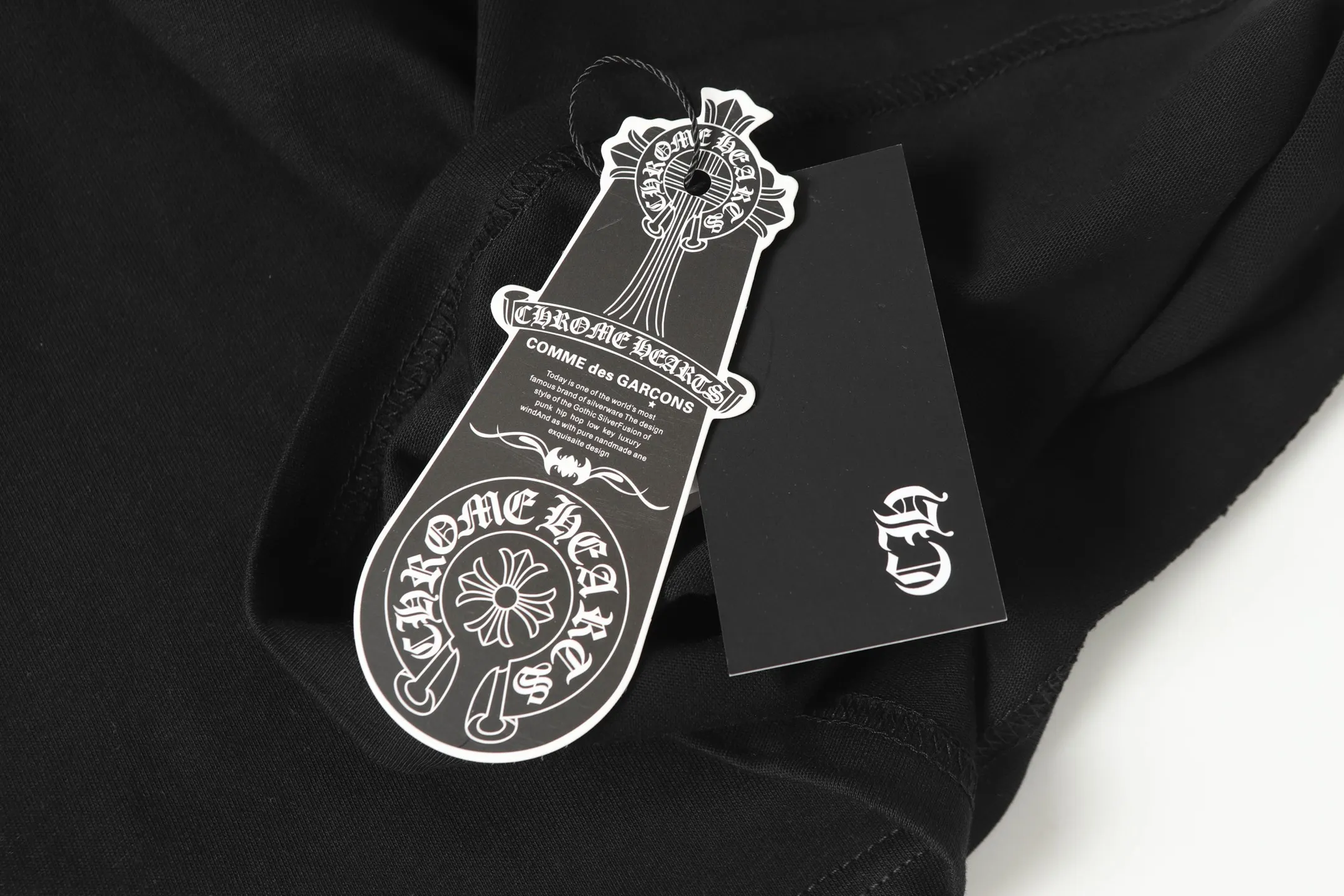 P160 Cross-border model. Those who pursue quality, please do not place an order. -Chrome Hearts/Chrome Heart Sanskrit Cross✝️Print popular long-sleeved T-shirt -High weight, high density and high quality. The wool is soft, delicate and skin-friendly. It feels soft and silky. It has excellent warmth and skin-friendly properties.